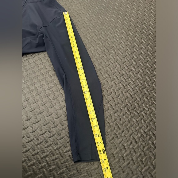 Lululemon Twill Chill Hoodie Mens Sz Small Nautical Navy  Stretch Performance - Picture 8 of 9